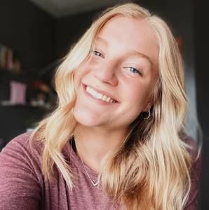 Meet your Posher, Madie